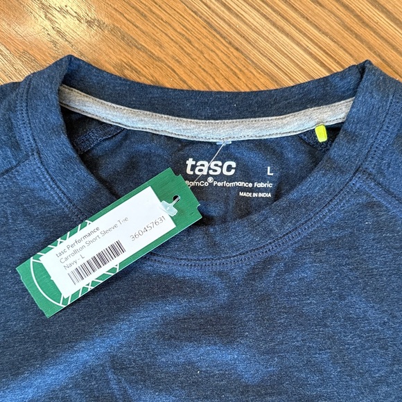 NWT Tasc Perfromance Men's Shirts - Picture 3 of 9